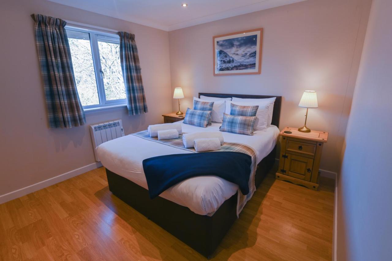 Birchbrae Highland Lodges ออนิค ภายนอก รูปภาพ