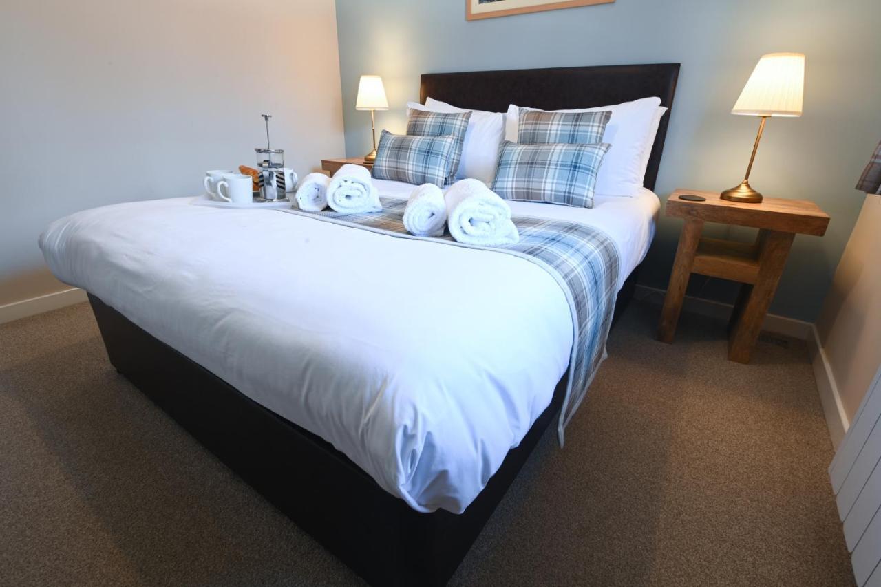 Birchbrae Highland Lodges ออนิค ภายนอก รูปภาพ