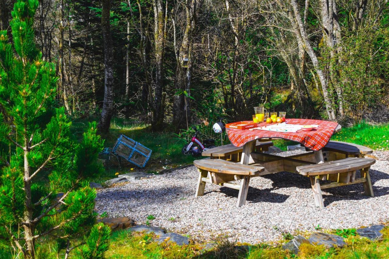 Birchbrae Highland Lodges ออนิค ภายนอก รูปภาพ