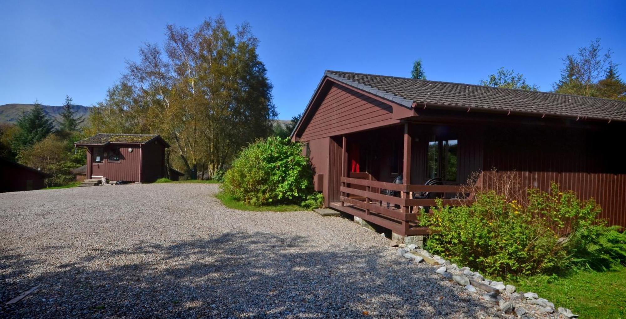 Birchbrae Highland Lodges ออนิค ภายนอก รูปภาพ